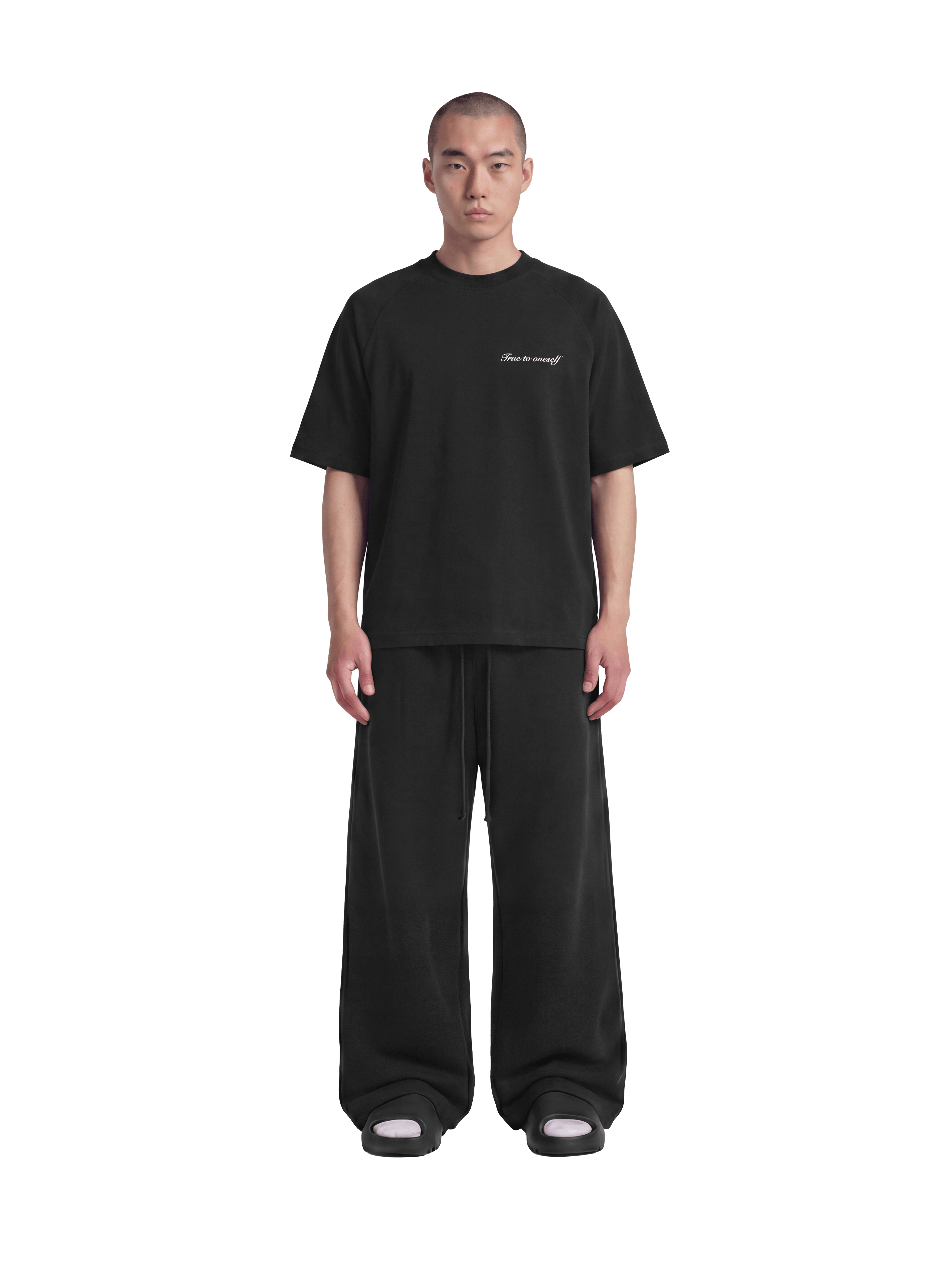 TRUE TO ONESELF RAGLAN T-SHIRT BLK